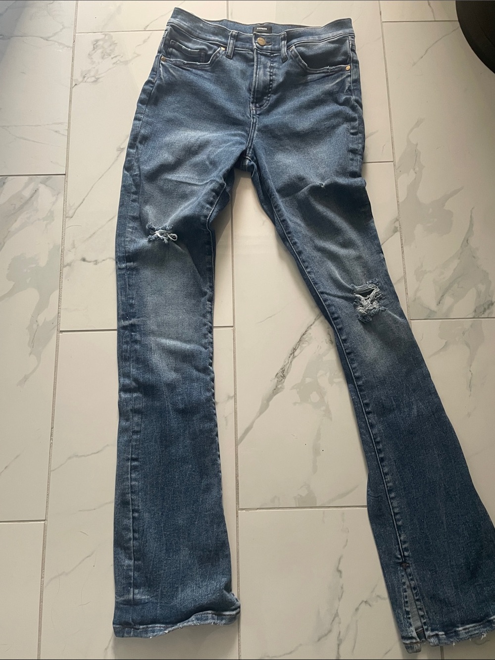 Express jeans with slit at ankle